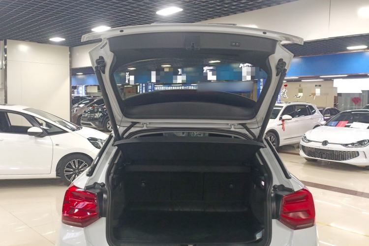 Used Audi Q2L 2024 35TFSI Fashionable and Dynamic Edition