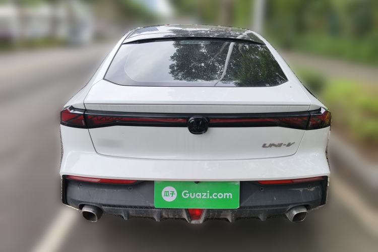 Used CHANGAN UNI-V 2022 1.5T Prestige Version
