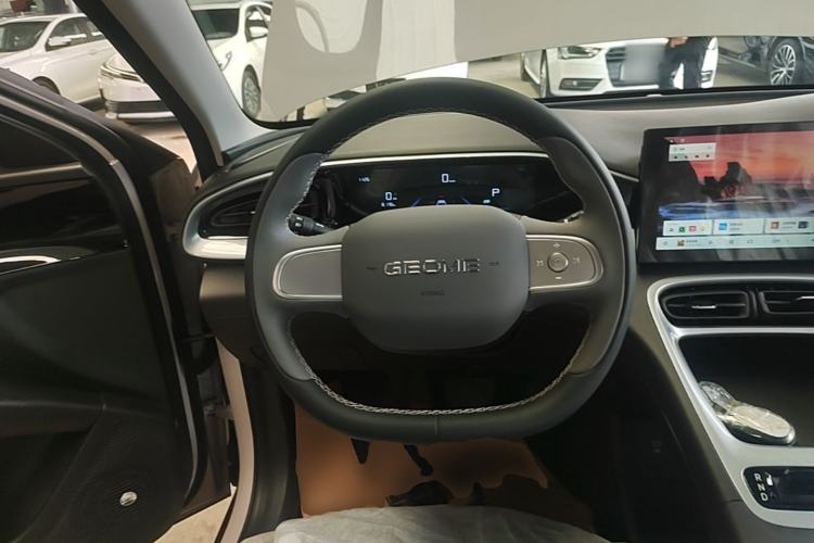 Used Geely Galaxy Geome 2026 Model 310km Youth Edition

