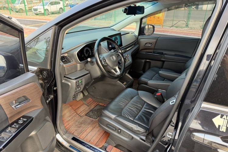 Used Honda Odyssey 2022 2.0L eHEV Sharp Enjoyment Edition Interior 5