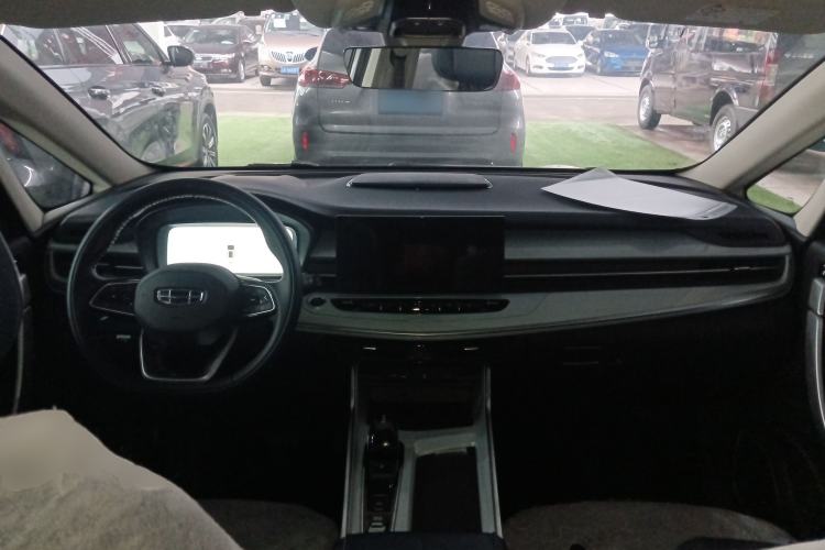 Used Geely Auto Jiajie 2025 1.5TD DCT Pengcheng Edition Center Console