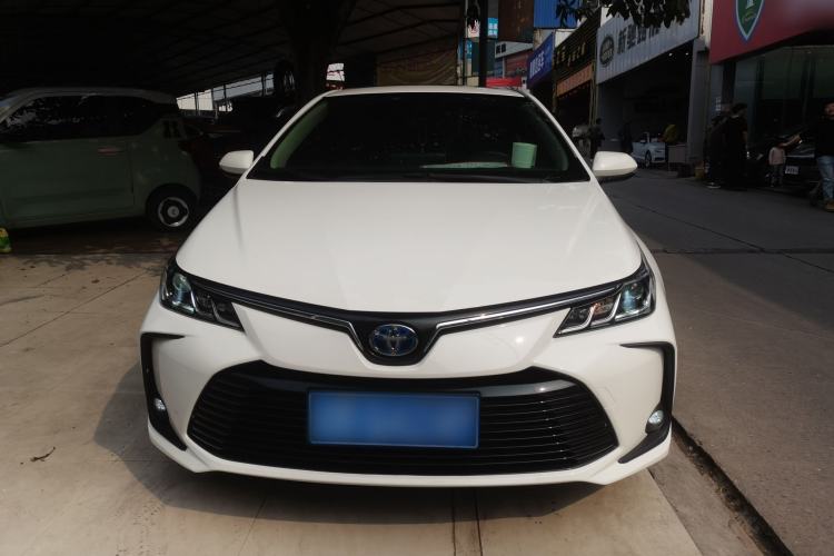 Used Toyota Corolla 2021 Dual-Motor 1.8L E-CVT Elite Edition
