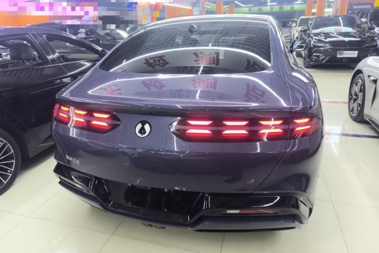 Used Denza Z9 2024 1100 km Four-Wheel Drive Max Version