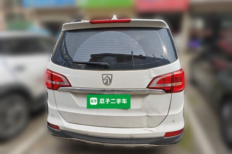 Used Baojun 730 2016 1.5T Manual Luxury Edition 7 Seats Rear