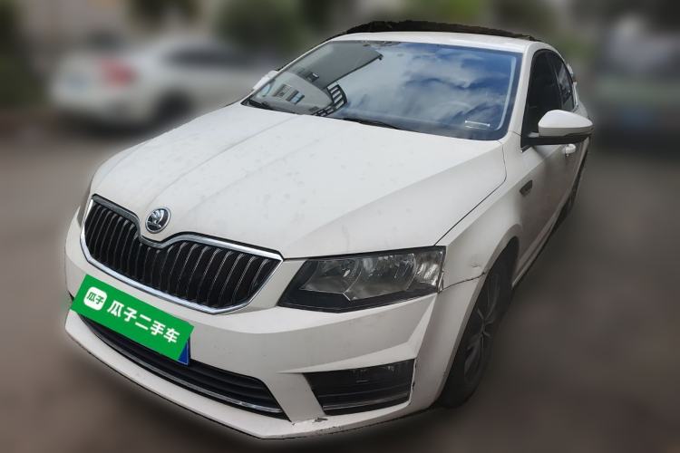 Used Skoda Octavia 2017 1.6L Manual Front-Wheel-Drive Version