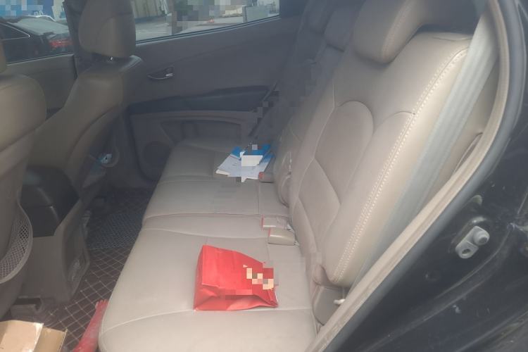 Used SsangYong Korando 2011 2.0T Diesel Two-Wheel Drive Automatic Luxury Navigation Edition
