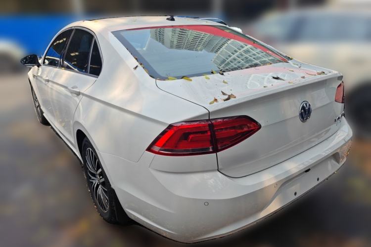 Used Volkswagen Lamando 2018 280TSI DSG Luxury Edition Rear Left 45 Deg