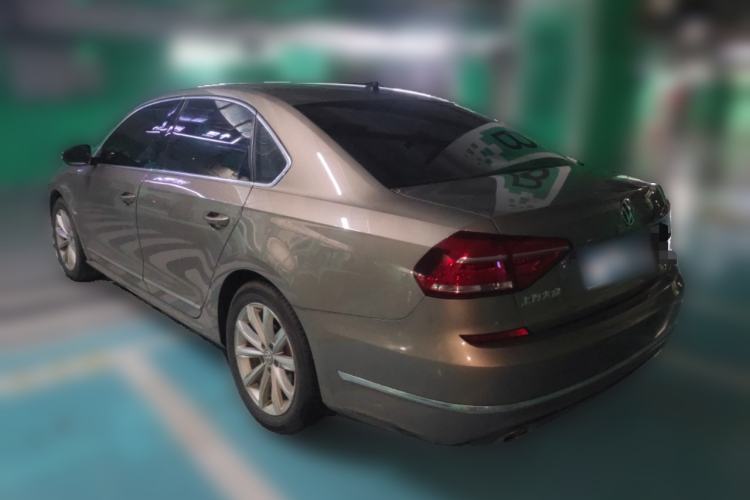 Used Volkswagen Passat 2017 330TSI DSG Luxury Edition
