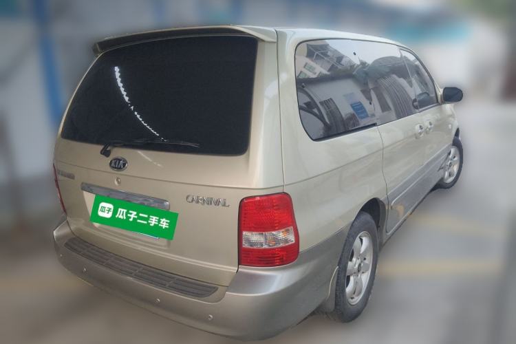 Used Kia Carnival 2006 2.7L GLS-1