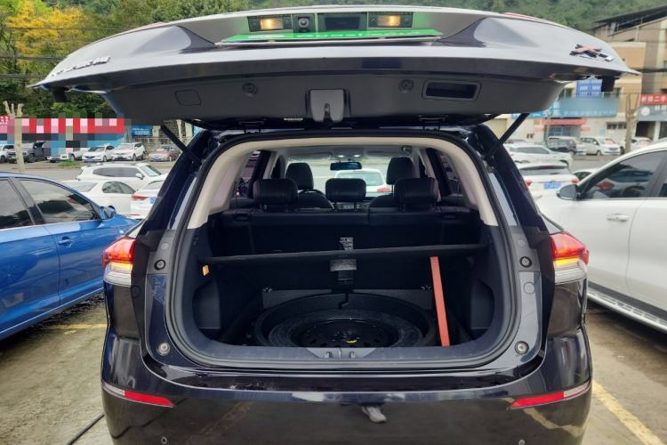 Used CHANGAN OSHAN X7 2020 1.5T Automatic Luxury Version Trunk