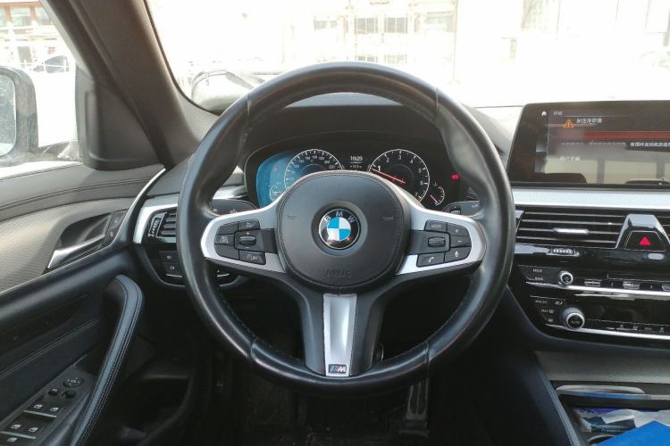 Used BMW 5 Series 2019 525i M Sport Package
