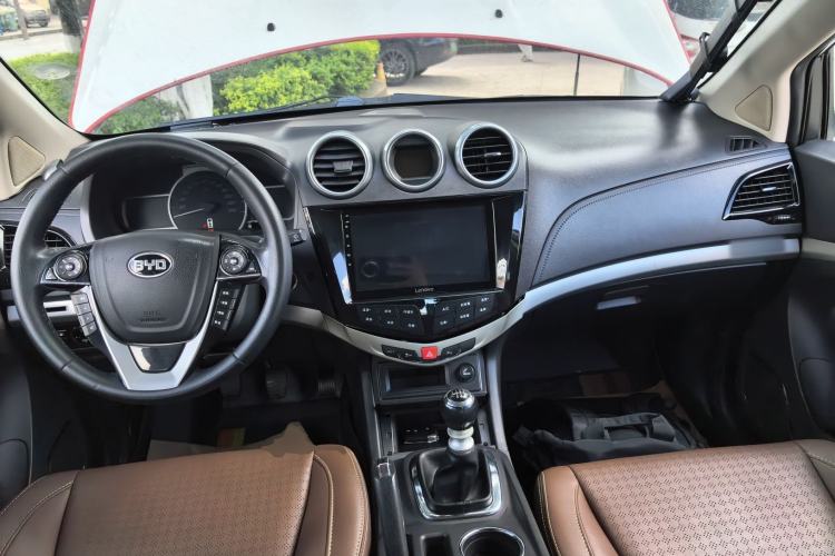 Used BYD S7 2015 1.5T Manual Luxury Model