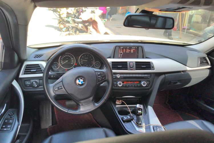 Used BMW 3 Series 2013 320i Sport Edition