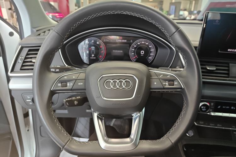 Used Audi Q5L 2023 40T Fashionable and Dynamic Edition