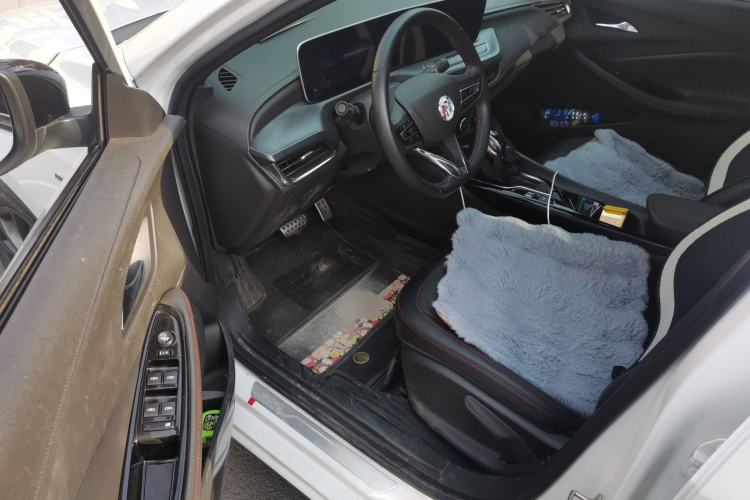 Used Buick Verano 2022 Pro GS Gale Edition Driver Seat