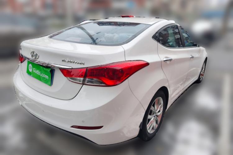 Used Hyundai Elantra (5th Generation / Langdong) 2015 1.6L Manual Leading Model