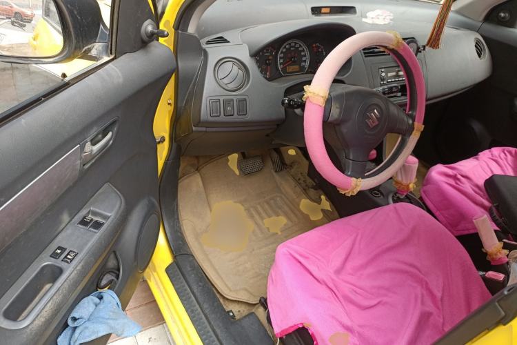 Used Suzuki Swift 2009 1.3L Automatic Value Edition