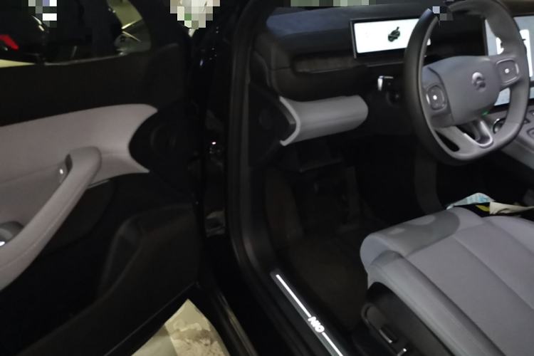 Used Nio EC6 2024 75 kWh Driver Seat