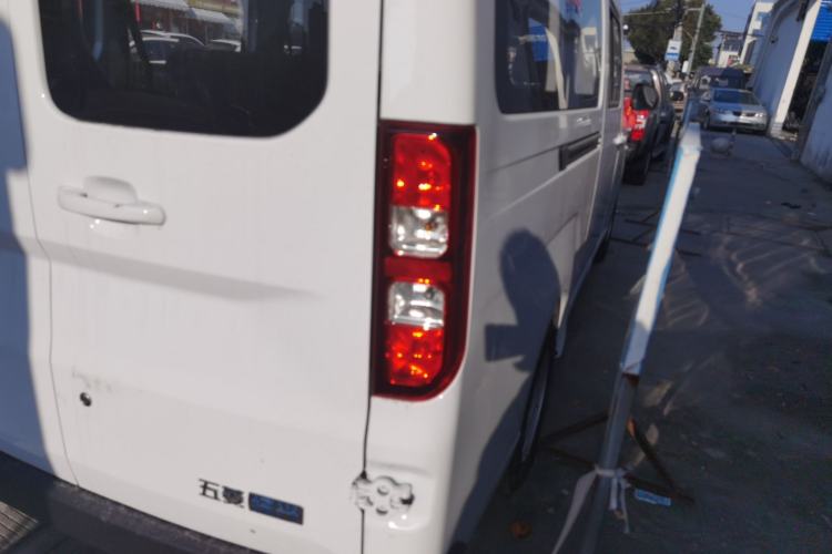 Used Wuling Yangguang 2025 Model 400km Bus Edition—Comfort Edition
