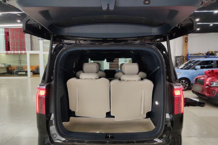 Used Zeekr 009 2022 WE Edition