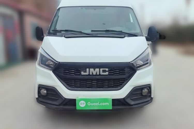 Used JMC Transit 2019 2.8T Commercial Version Short Wheelbase Mid-Roof 3-Seater China VI Standard JX493