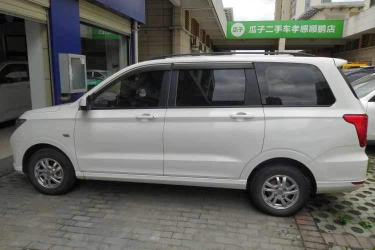 Used Wuling Hongguang 2018 1.5L S Comfort Model L2B
