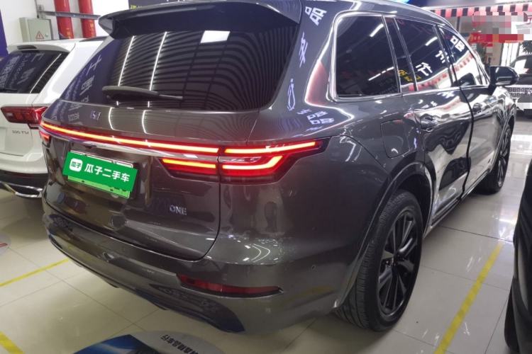 Used Li Auto ONE 2020 Extended-Range 6-Seater Version Rear Right 45 Deg
