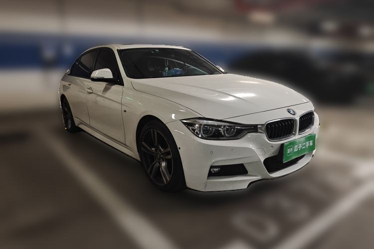 Used BMW 3 Series 2019 320Li M Luxury Package Front Right 45 Deg