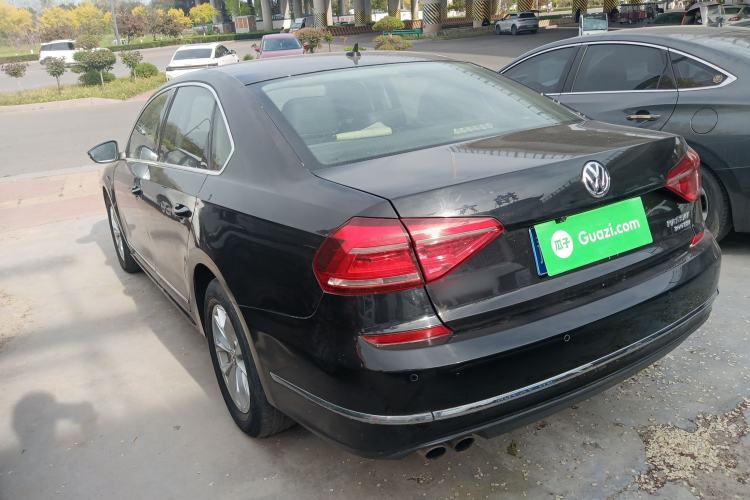 Used Volkswagen Passat 2017 330TSI DSG Luxury Edition
