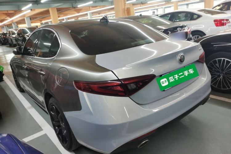 Used Alfa Romeo Giulia 2021 2.0T 280HP Luxury Edition