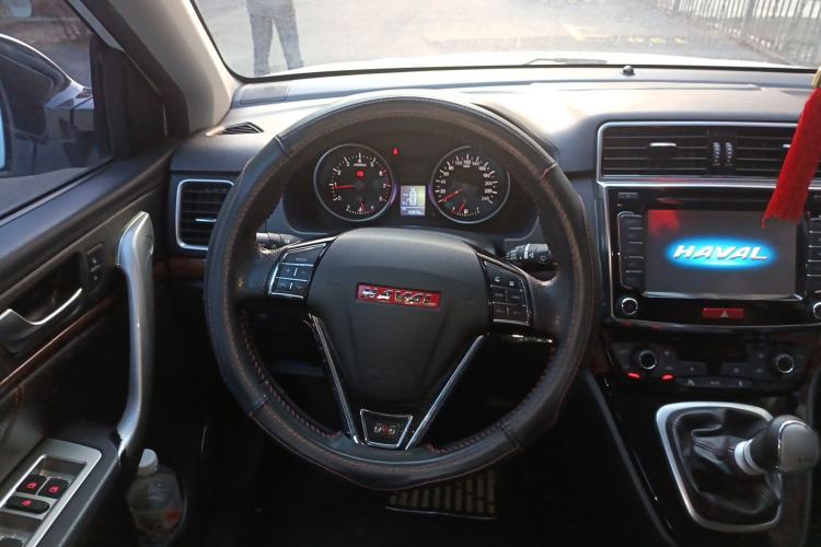 Used Haval H6 2014 Sport Version 1.5T Manual Two-Wheel Drive Elite Edition
