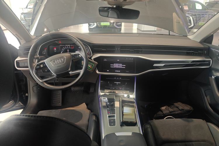 Used Audi A7L 2024 45TFSI S-line Dream-Building Edition Flow Crystal Package