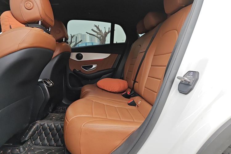 Used Mercedes-Benz GLC Coupe 2023 GLC 260 4MATIC Coupe SUV Left Rear Seat