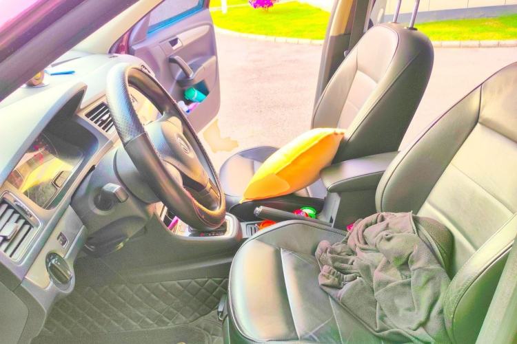 Used Volkswagen Lavida 2013 Restyled Classic 1.6L Automatic Comfort Edition
