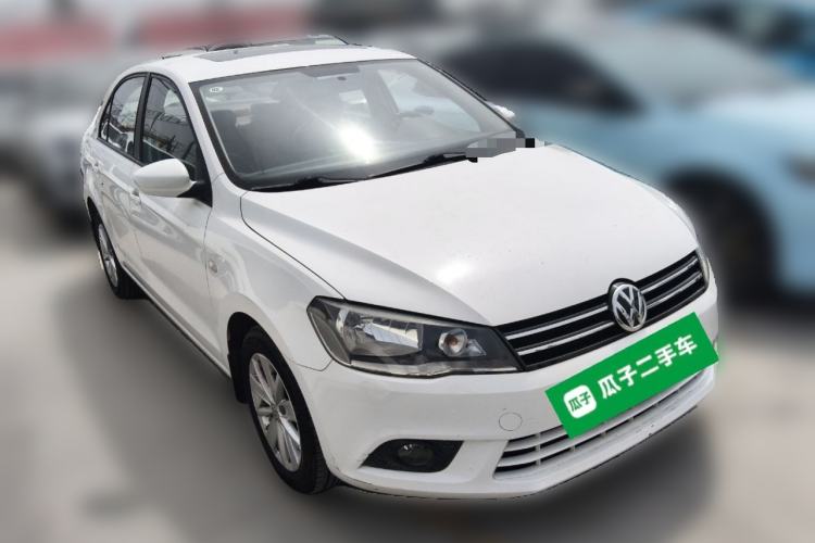 Used Volkswagen Jetta 2013 1.6L Automatic Comfort Model Front Right 45 Deg