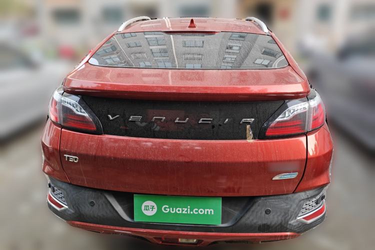 Used Venucia T90 2017 2.0L CVT Smart Edition
