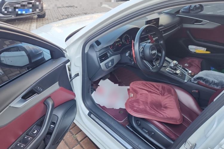 Used Audi A4L 2018 30th Anniversary Edition 40 TFSI Trendy Model