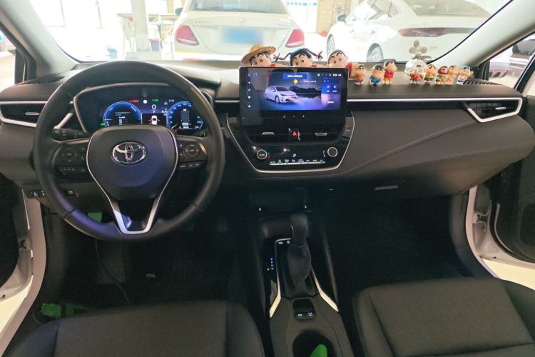 Used Toyota Corolla 2023 1.8L Smart Electric Hybrid Dual-Motor Flagship Edition Center Console