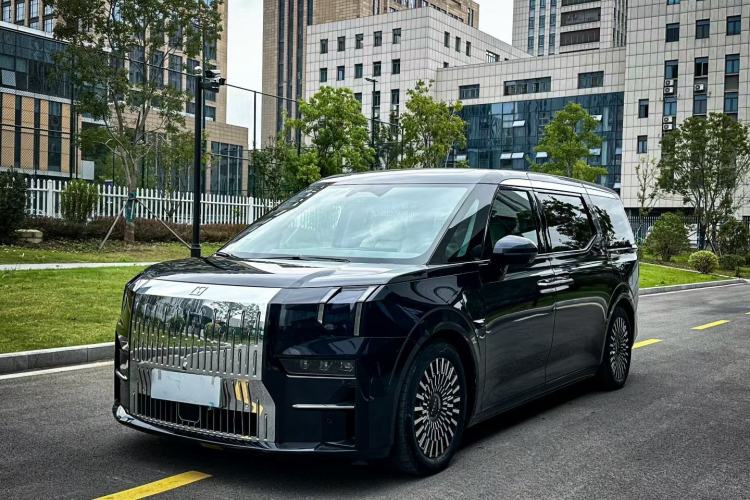 Used Zeekr 009 2022 WE Edition