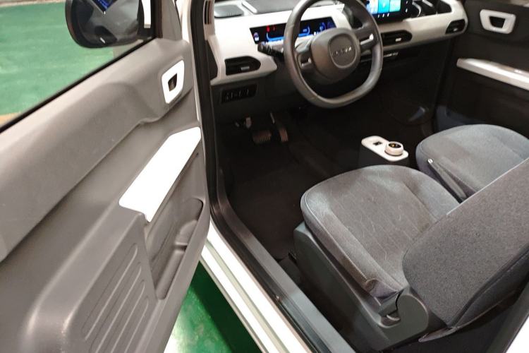 Used Geely Galaxy Panda 2023 Panda Mini 200km Dynamic Bear