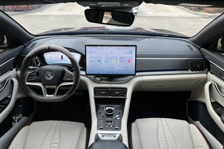 Used BYD Song PLUS New Energy 2021 DM-i 110KM Flagship Model Interior 2