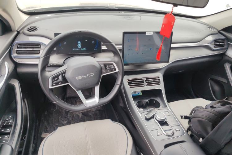 Used BYD Destroyer 05 2023 Champion Edition DM-i 120KM Prestige Model Center Console