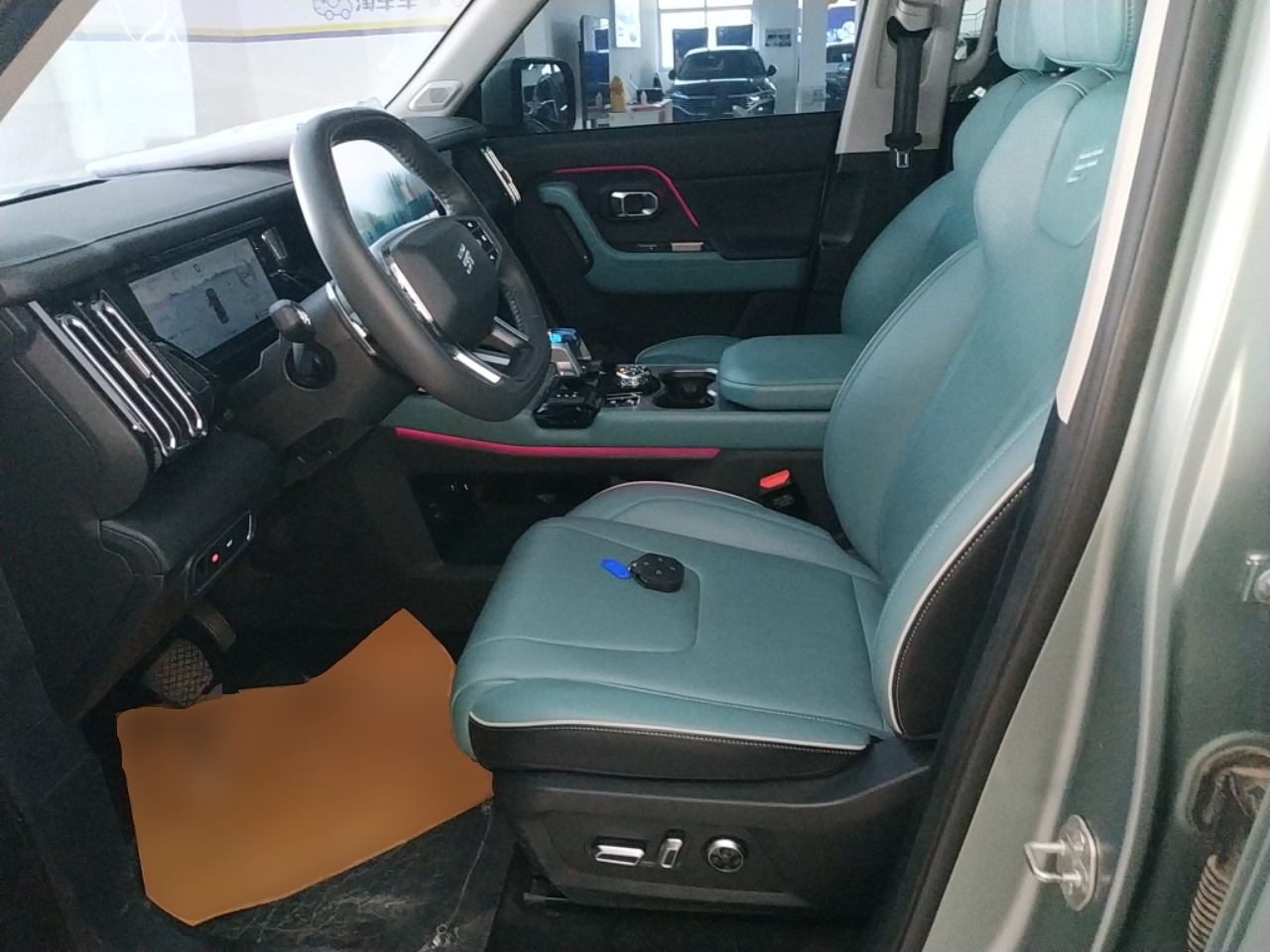 المقاعد الأمامية داخل السيارة