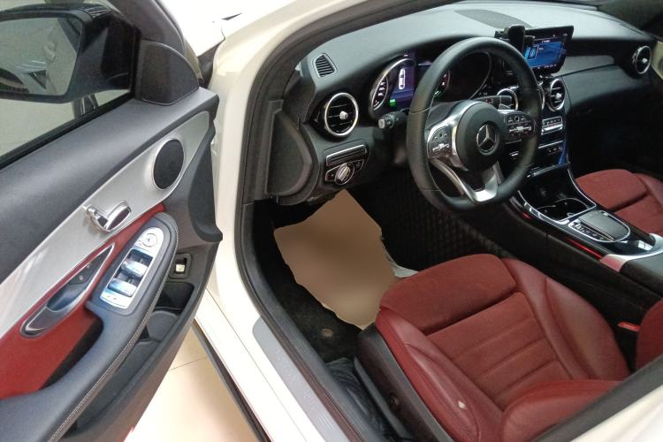 Used Mercedes-Benz C-Class 2019 C 260 Sport Edition Driver Seat