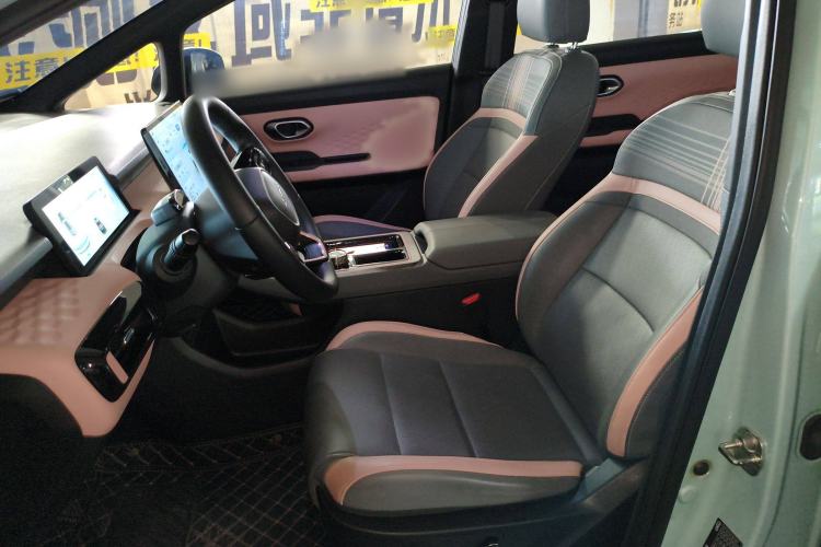 Used AION Y 2022 70 Tech Edition Lithium Iron Phosphate