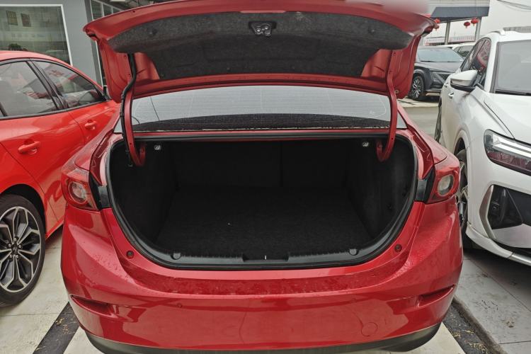 Used Mazda Mazda 3 Axela 2017 Sedan 1.5L Automatic Luxury Model Emission Standard China V