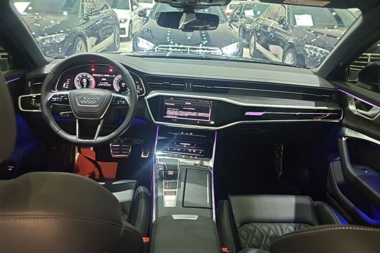 Used Audi A6L 2025 Restyled 45 TFSI quattro Prestige Dynamic Edition Center Console