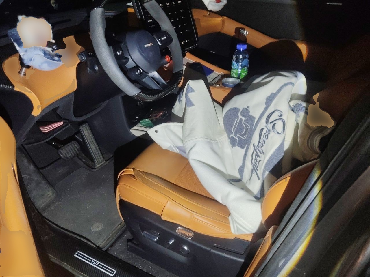 Xiaomi Auto YU7 2025 Ultra-Long Range High-Performance All-Wheel-Drive Max Edition — снимка 15