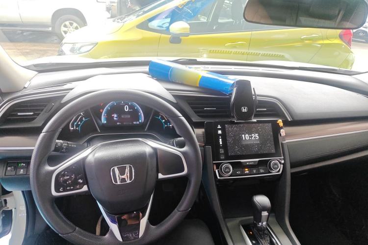 Used Honda Civic 2019 220TURBO CVT Dynamic Edition China VI Interior 2
