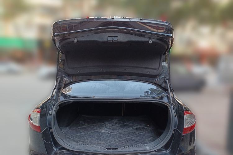 Used Ford Mondeo 2011 2.0L GTDi 200 Luxury Edition